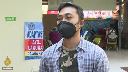 Indonesia begins vaccine roll-out for 180 million