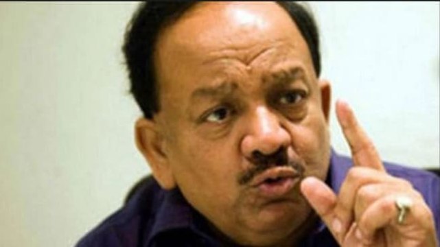 Union Health Min at Chennai to review round 2 of Covid vaccine dry run, 256 passengers from UK land in Delhi