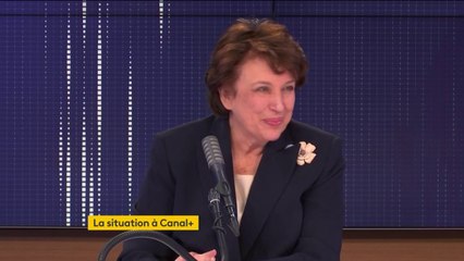 "Pour l'instant, je ne les ai pas acceptées", confie Roselyne Bachelot, à propos des invitations de la chaîne Cnews