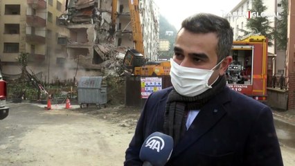 Rize'de 'Pisa Kuleleri' olarak anılan eğimli binalar yıkılıyor