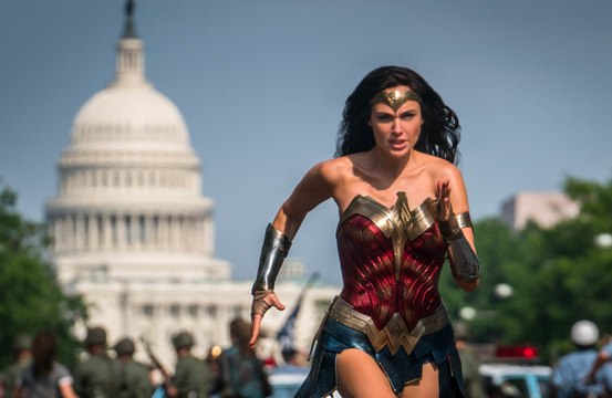 Wonder Woman : la réalisatrice met les choses au clair sur sa relation avec Warner Bros.