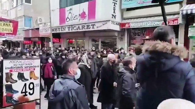 Van'da HDP, DBP ve DTK'nın ortak açıklamasına müdahale; 2 vatandaş gözaltına alındı