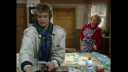 Emmerdale 26th February 1991