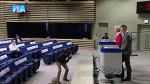 UE alcança acordo para dobrar número de doses