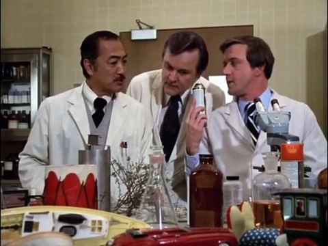 [Bob Crane] On Quincy M.E. S02E07 - Has Anybody Here Seen Quincy