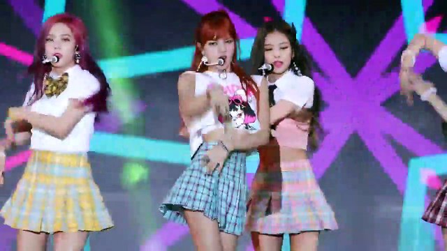 LISA(BLACKPINK) - AS IF IT'S YOUR LAST DANCE STAGE