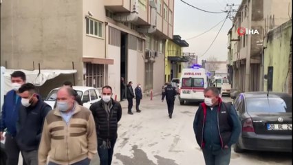 Dokuma makinesine önce montunu sonra kolunu kaptıran esnaf kurtarılamadı