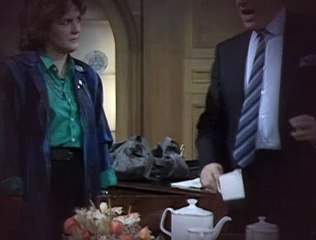 Yes Minister S02E05 Power to the People