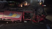- Sivas’ta feci kaza, kamyonet devrildi : 1ölü 1 yaralı- Sivas’ın Hafik ilçesinden kamyonetin devrilmesi sonucu meydana trafik kazasında 1 kişi öldü 1 kişi yaralandı