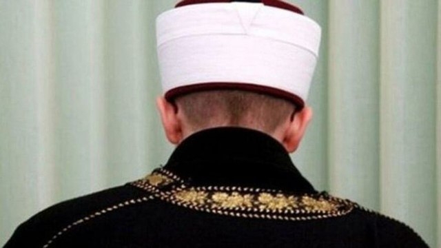 Cami imamının CHP’lilere yönelik paylaşımına suç duyurusu
