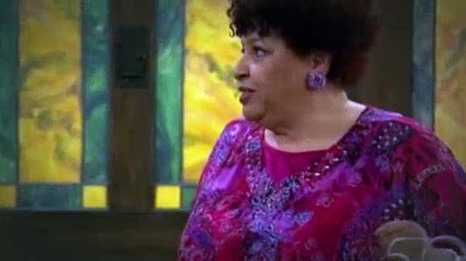 Good Luck Charlie S03E01