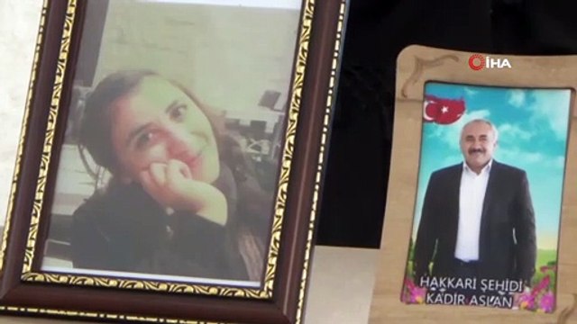 Evlat nöbetindeki aileler kısıtlamaya rağmen eylemlerini sürdürüyor