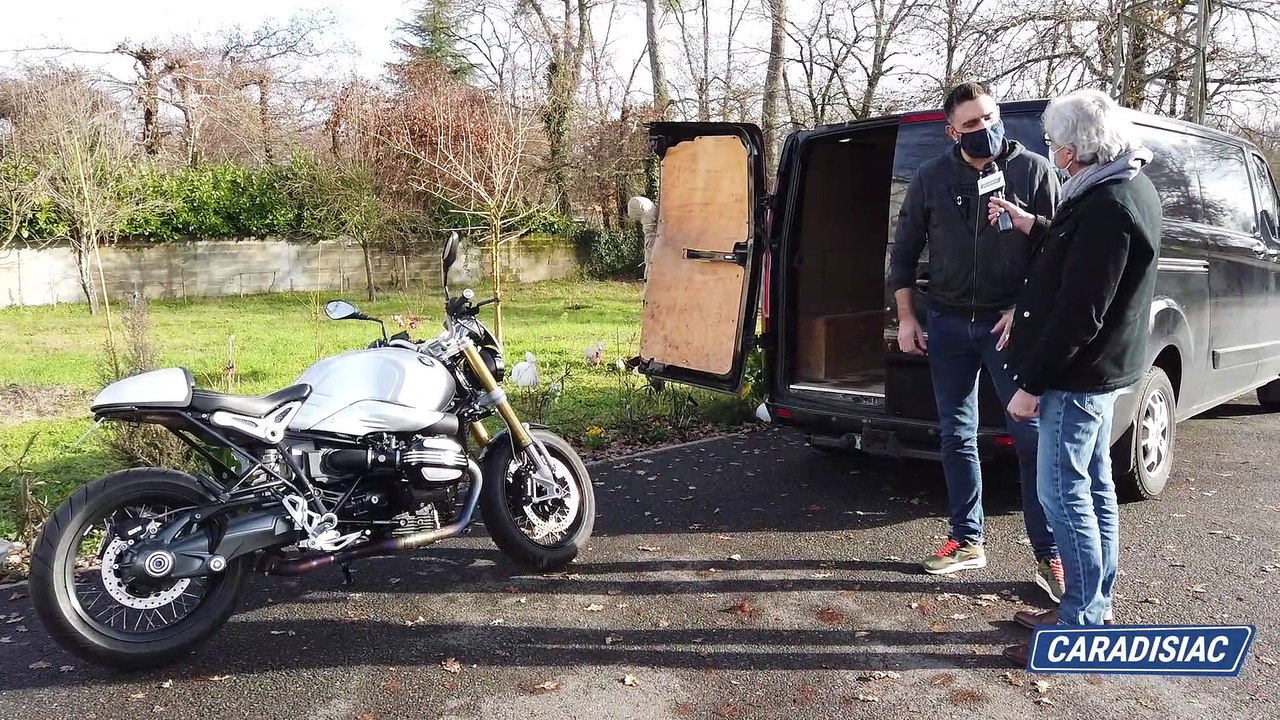 UTILITAIRE  Accueil Essais Fiches fiabilité Comparatifs Avis de propriétaires Actu Vidéos L'auto des voisins - En Gironde, Benjamin le motard roule en Ford Transit