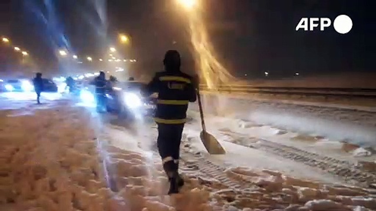 Zentrum Spaniens versinkt im Schnee