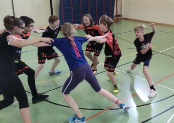 Tatzelwurm (Warmup-Clips)