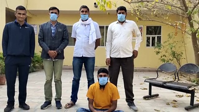 दस हजार का इनामी हथियार सप्लायर गिरफ्तार