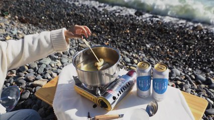 '귓가의 속삭임' ASMR 콘텐츠...코로나 시대에 더 인기 / YTN