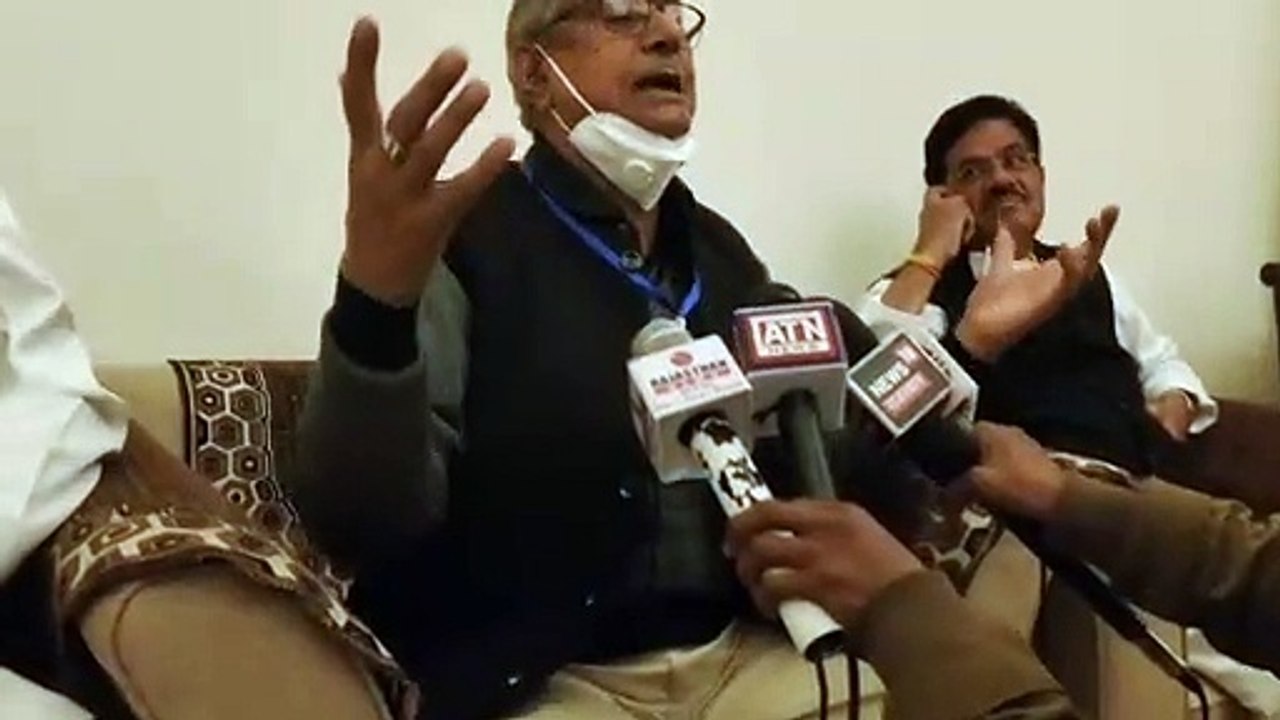 चाय बेचने वाला दस लाख का सूट पहन सकता तो किसान का बेटा जिंस क्यों नहीं पहन सकता : मोहन प्रकाश