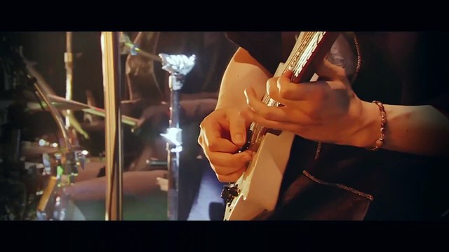 BABYMETAL - Road of Resistance - Awakens LIVE 2020