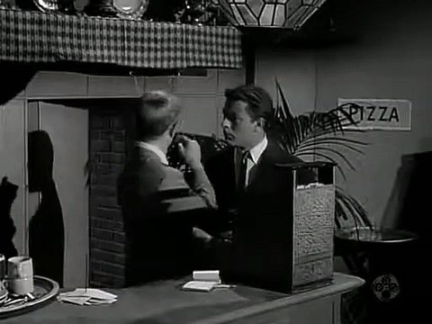 My Favorite Martian S2 E30 006 3 4