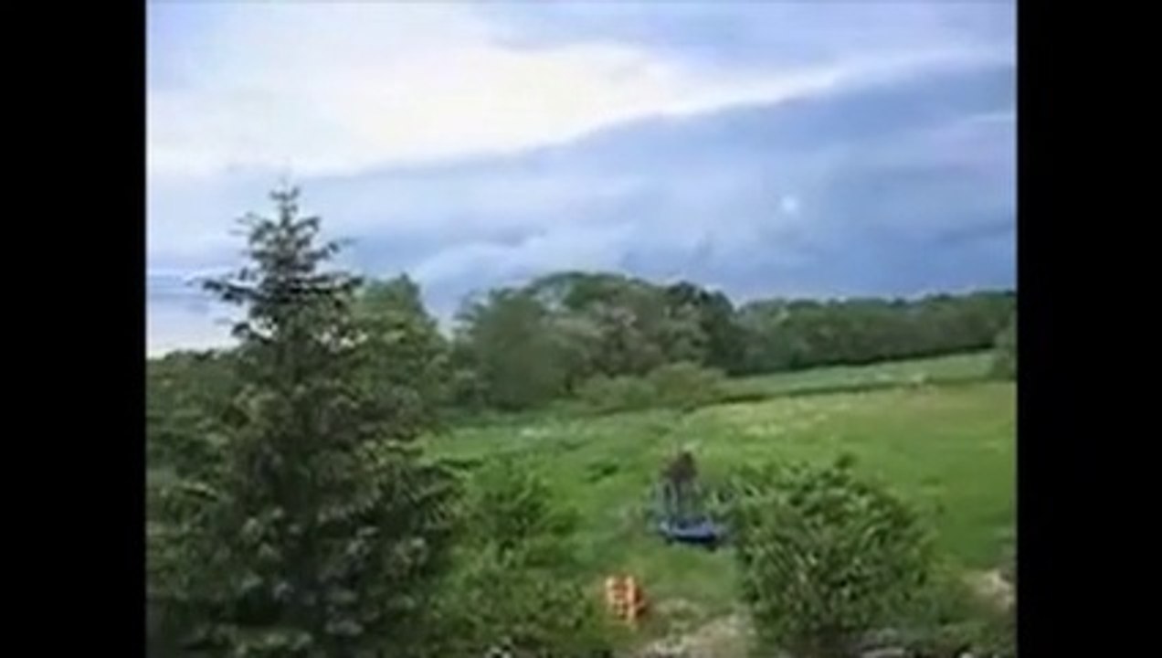 Gewitter Sonntag22.Mai2011 Video Nummer8