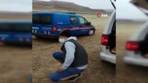 Sokağa çıkma yasağını fırsat bilen kaçak avcılar göle 250 metrelik ağ attı