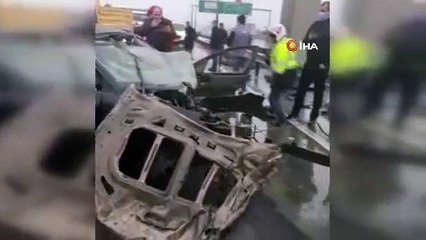 Arnavutköy'de feci kaza: 2 yaralı