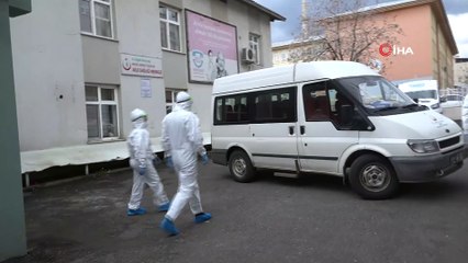 Astım hastası hemşire, iki kez Covid-19’u yendi