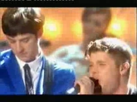 Mark Ronson en Amy Winehouse op de Brit Awards