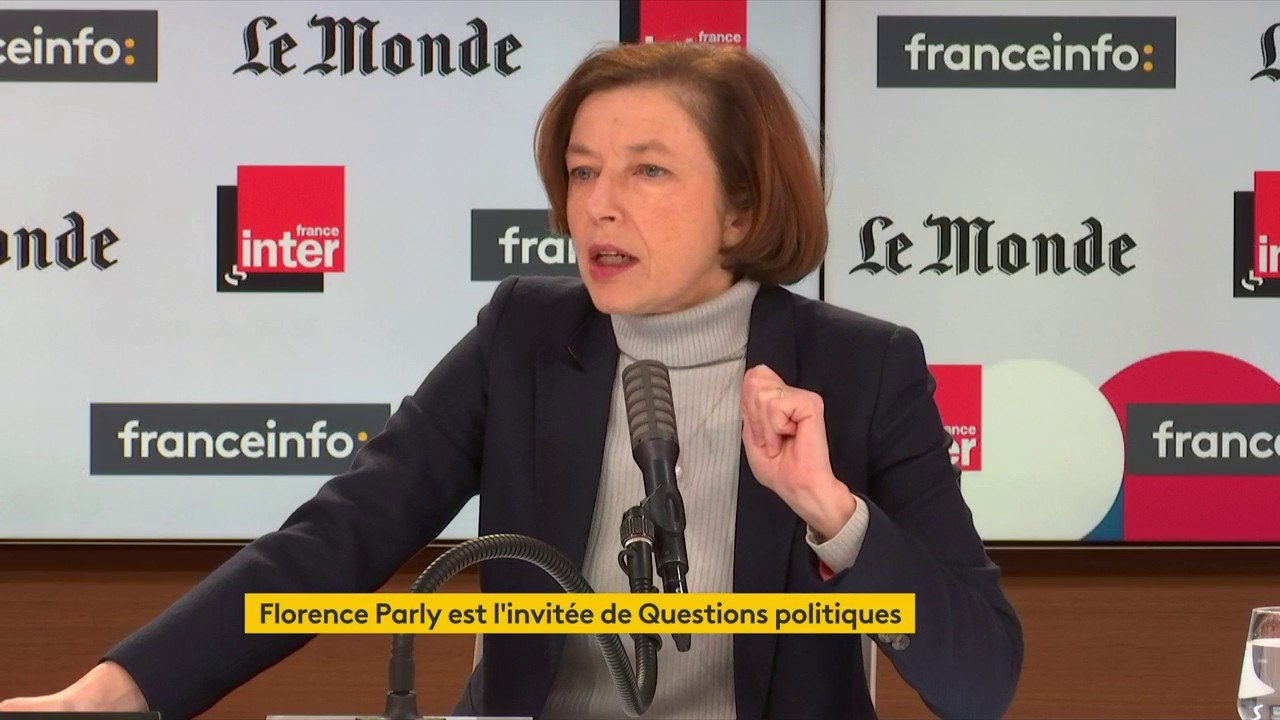 Florence Parly :  "L'armée contribue à la campagne de vaccination, conformément à ce qu'on lui demande (...). Nous avons inséré des officiers qui s'occupent notamment de la logistique des vaccins."