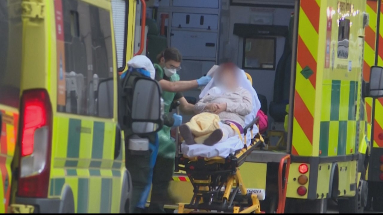 COVID-19: UK healthcare workers face mental hea...