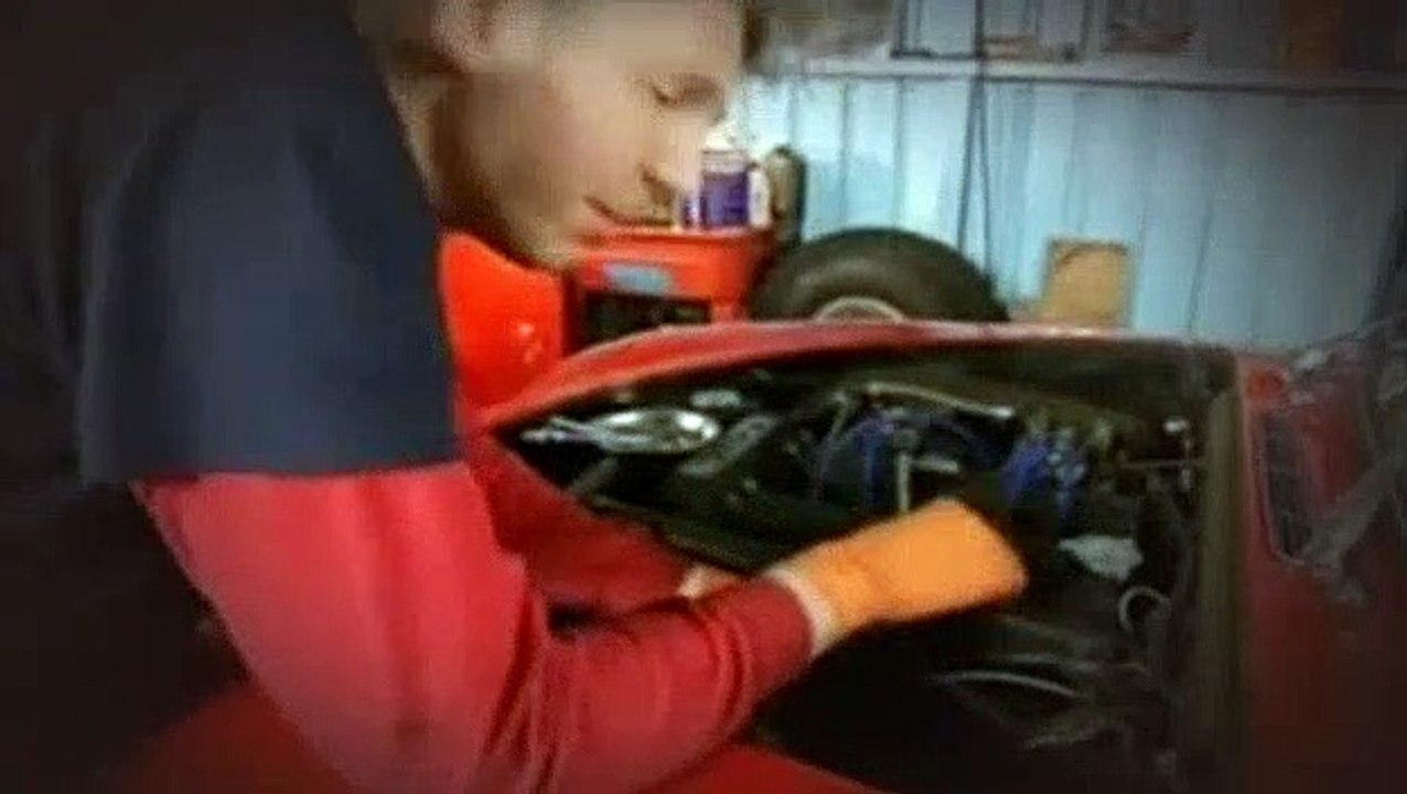 Wheeler Dealers S09E05 Lotus Elan S1