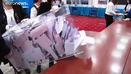 Ανετα παραμένει στην κυβέρνηση το Νουρ Οτάν