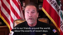 Schwarzenegger sort l'épée de Conan pour traiter Trump et défendre la démocratie