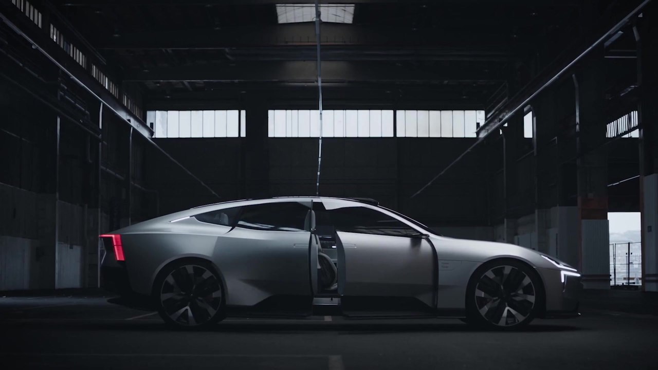 Der Polestar 2 begrüsst die Wintersonnwende mit zukunftsweisender Lichttechnik