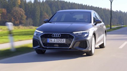 Audi A3 Sportback TFSI e in Daytona Gray Driving Video
