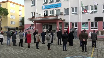 Çanakkale’de bayrak töreni yapıldı