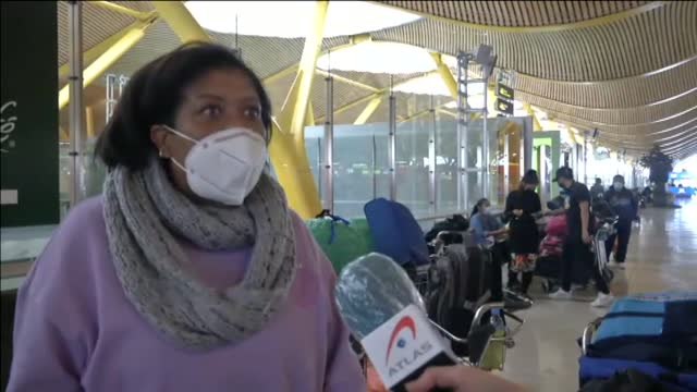 Madrid intenta recuperar el pulso mientras las bajas temperaturas convierten la nieve caída en hielo