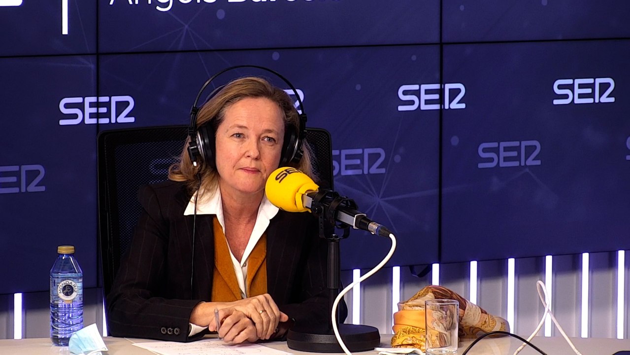 Calviño avisa de que reforma de sector eléctrico no impide subidas "puntuales"