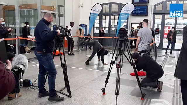 Battle hip-hop à la gare de Saint-Brieuc