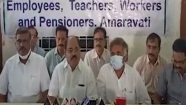 Andhra Pradesh: నిమ్మగడ్డ రమేష్ కుమార్ కి షాక్.. ఎన్నికలంటే ఉద్యోగుల ప్రాణాలే ముఖ్యం అంటున్న సంఘాలు!