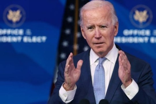 Biden acelerará la distribución de la vacuna COVID-19 liberando las dosis disponibles