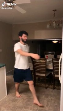 Quand tu éteins la lumière et que tu es seul chez toi