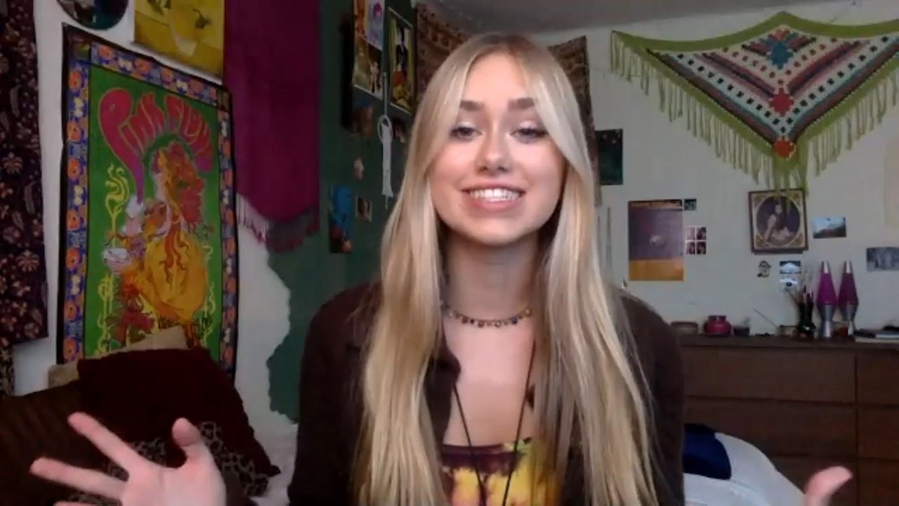 Lilia Buckingham & Emily Skinner | Bestie Picks Bae