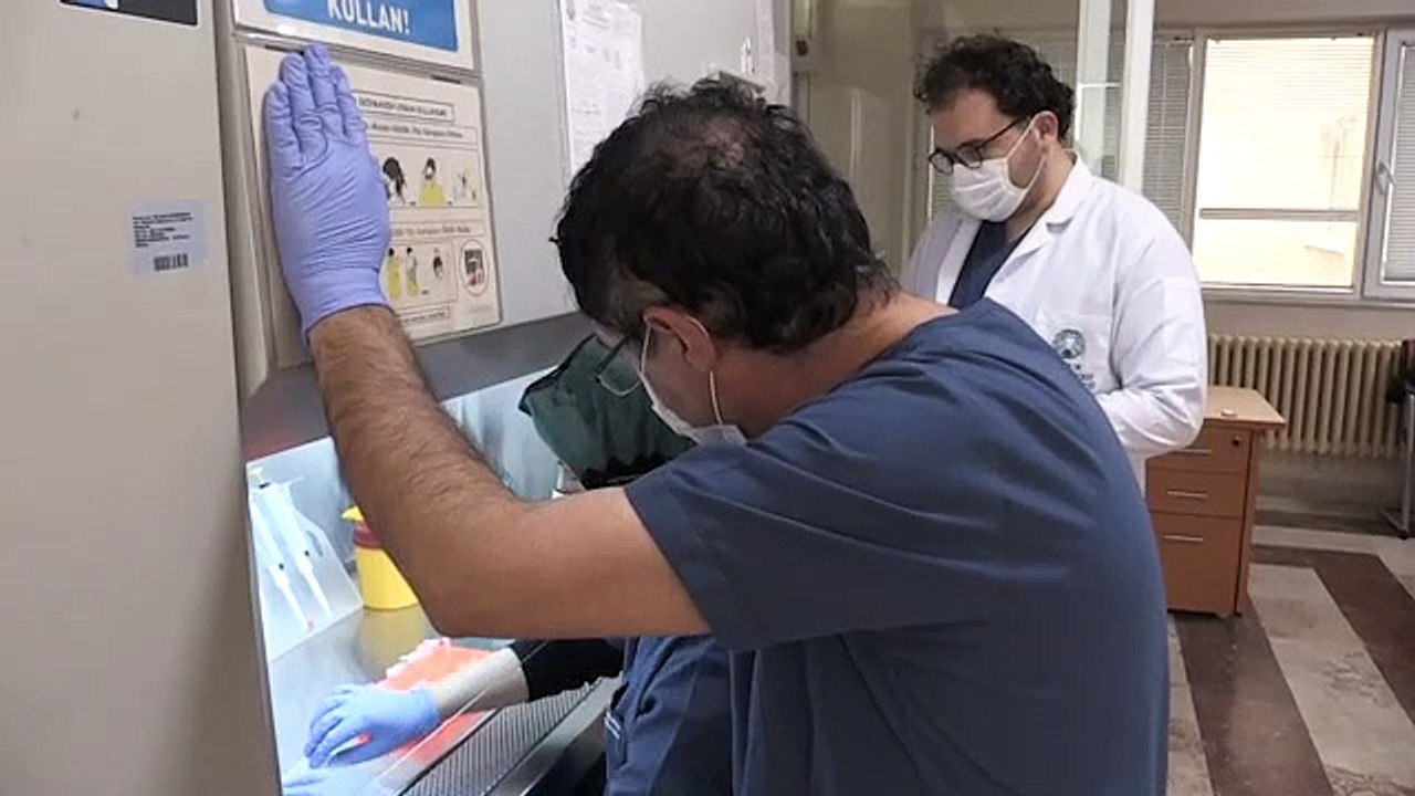 Selçuk Üniversitesi'nde geliştirilen Türkiye'nin ilk mRNA aşısının yazın kullanıma sunulması planlanıyor