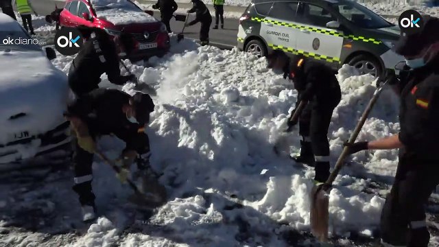 Así trabajan los militares a los que Pedro Sánchez y Pablo Iglesias despreciaron
