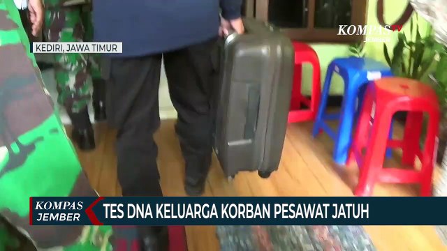 Tim DVI mengambil Sampel Darah Keluarga Korban Pesawat Jatuh Sriwijaya Air