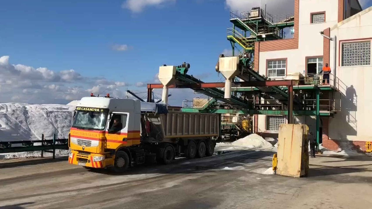 Madrid hace una compra histórica de sal en Torrevieja