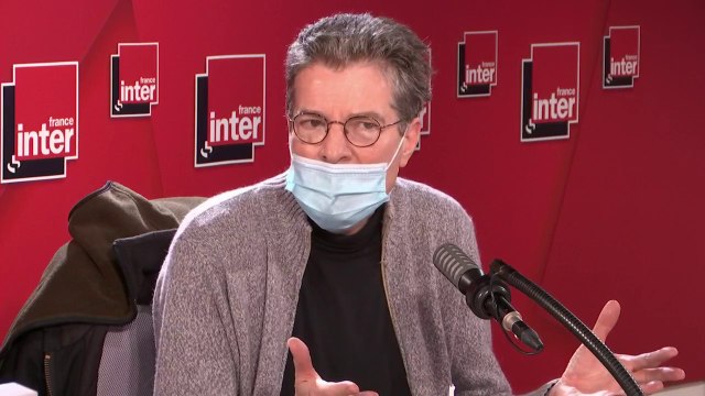 La littérature donne une certaine distance par rapport à tout ce qui nous arrive : le confinement vient de nous le rappeler ! (Antoine Compagnon)
