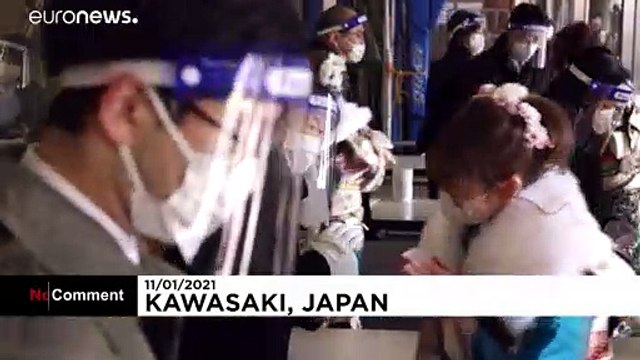 Οι νέοι της Ιαπωνίας γιορτάζουν την Ημέρα της Ενηλικίωσης